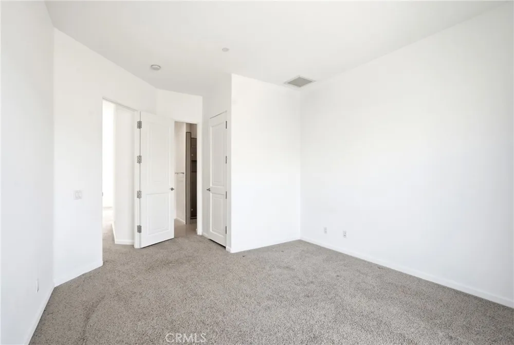 585 Via Pueblo Riverside, CA 92507