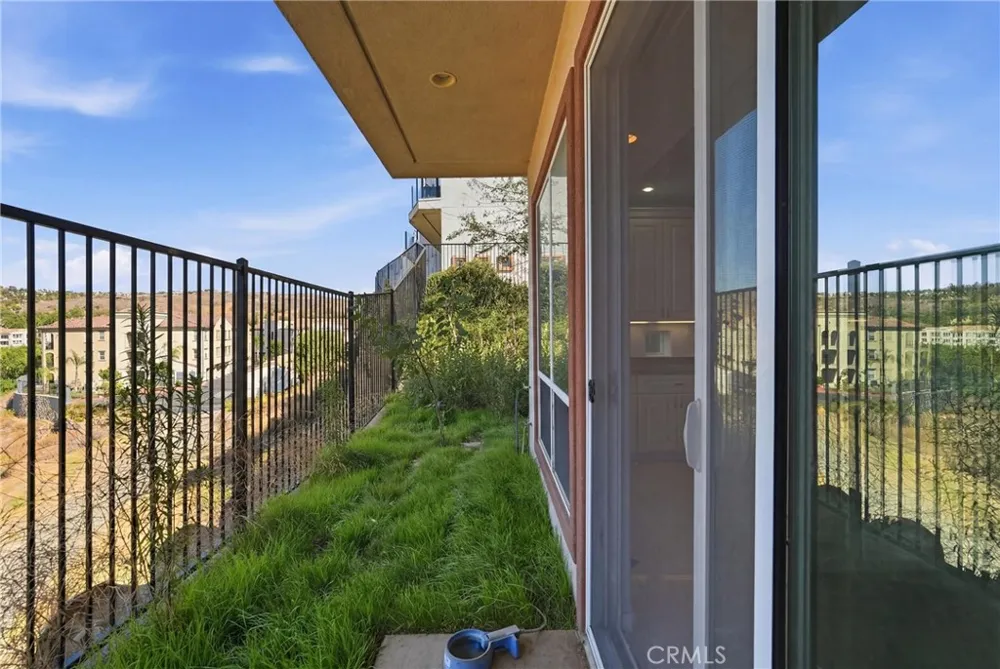 585 Via Pueblo Riverside, CA 92507