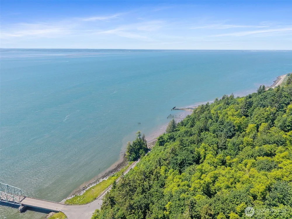128 State Route 101 Lots 4B + 8 Chinook, WA 98614