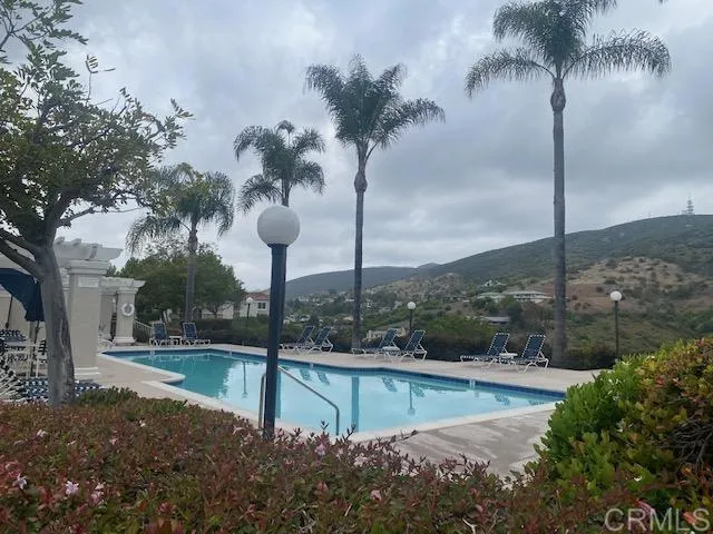 1688 Via Inspirar San Marcos, CA 92078