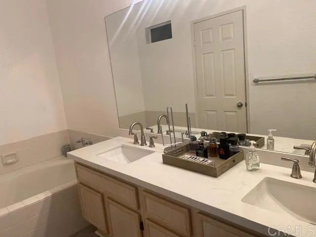 1688 Via Inspirar San Marcos, CA 92078