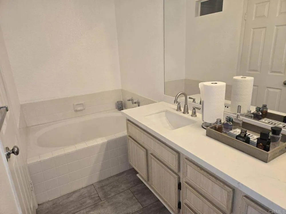 1688 Via Inspirar San Marcos, CA 92078