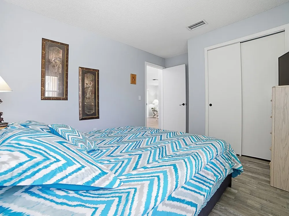 1202 FERNANDO LANE Lady Lake, FL 32159
