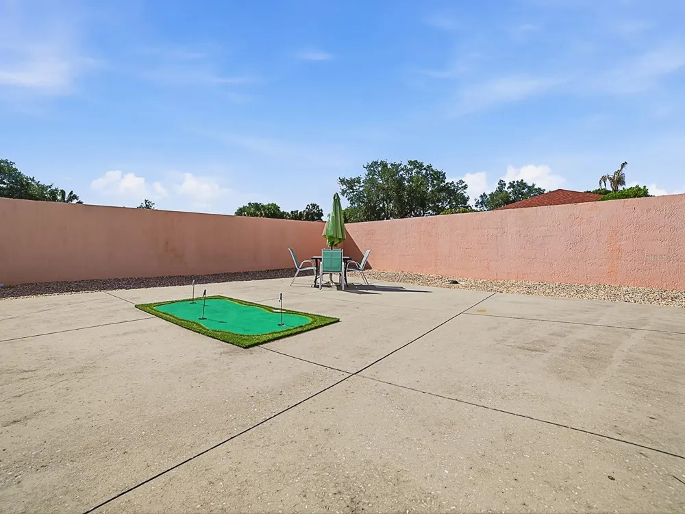 1202 FERNANDO LANE Lady Lake, FL 32159