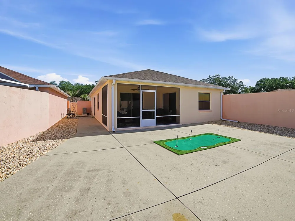 1202 FERNANDO LANE Lady Lake, FL 32159
