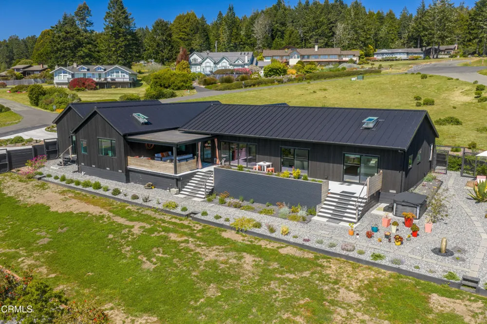 44785 Rosewood Terrace Mendocino, CA 95460