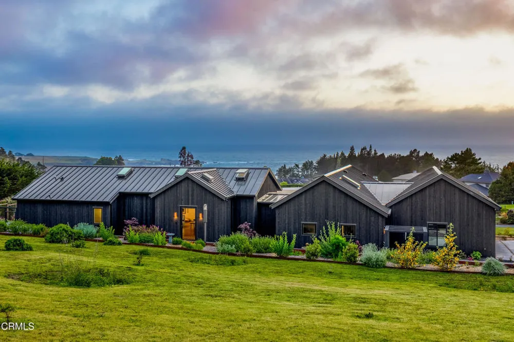 44785 Rosewood Terrace Mendocino, CA 95460