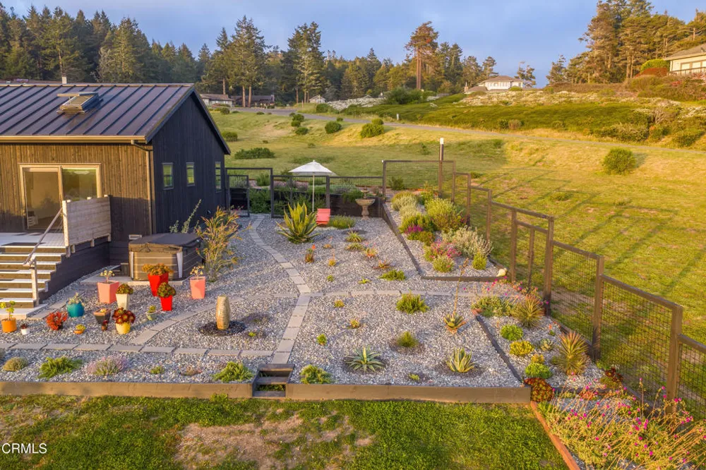 44785 Rosewood Terrace Mendocino, CA 95460