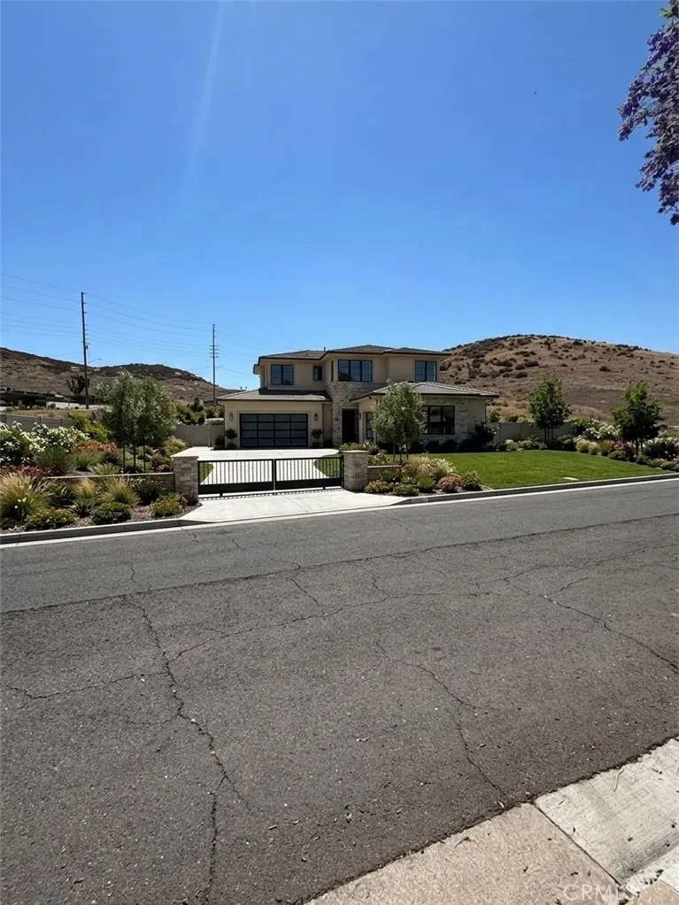 Bolton Ave Riverside, CA 92503