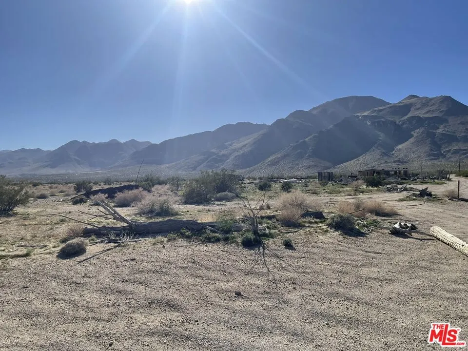 401 Sterling Road Inyokern, CA 93527