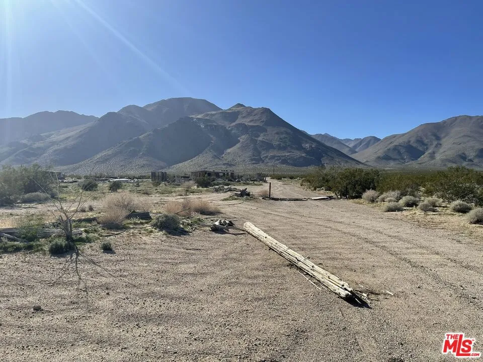 401 Sterling Road Inyokern, CA 93527