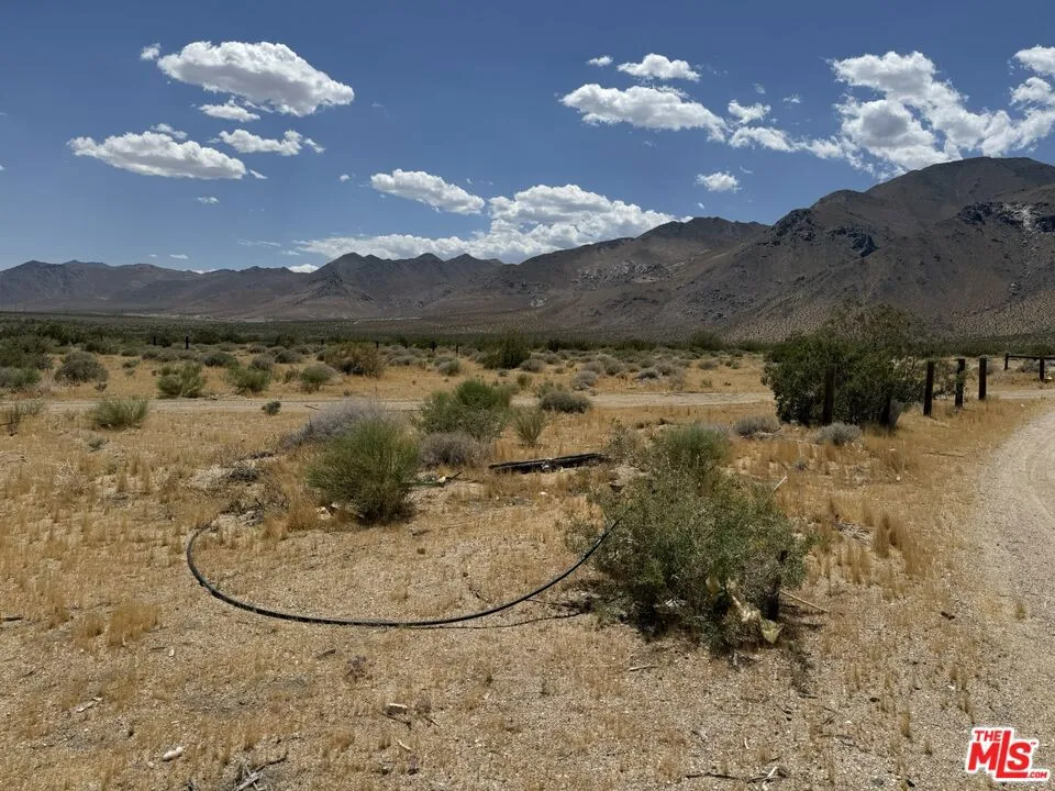 401 Sterling Road Inyokern, CA 93527