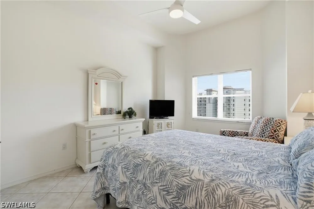 BAY BEACH LANE #3P1 Fort Myers Beach, FL 33931