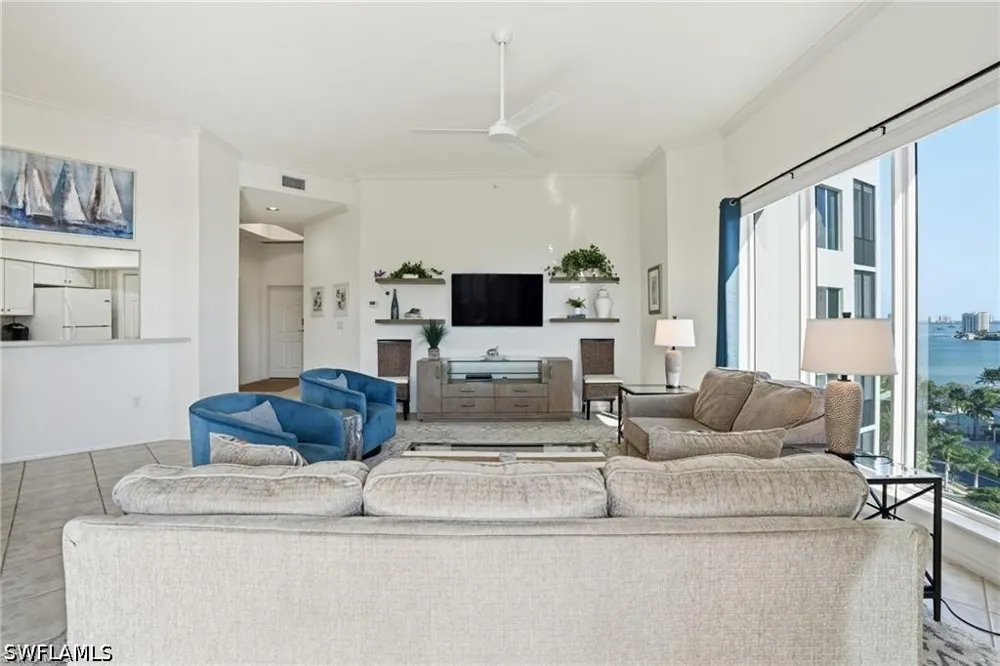 BAY BEACH LANE #3P1 Fort Myers Beach, FL 33931