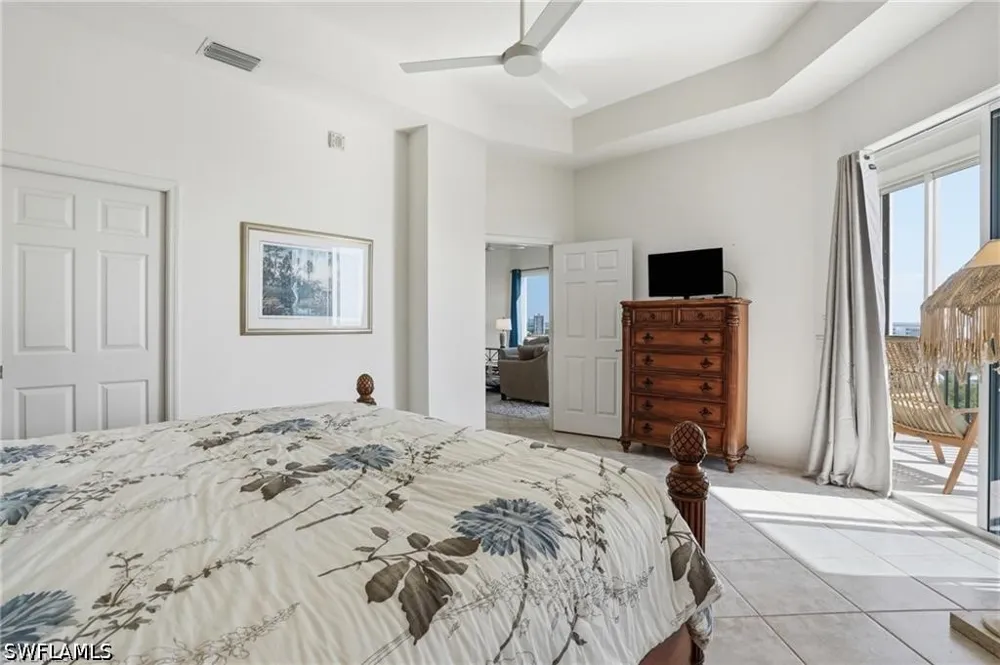 BAY BEACH LANE #3P1 Fort Myers Beach, FL 33931