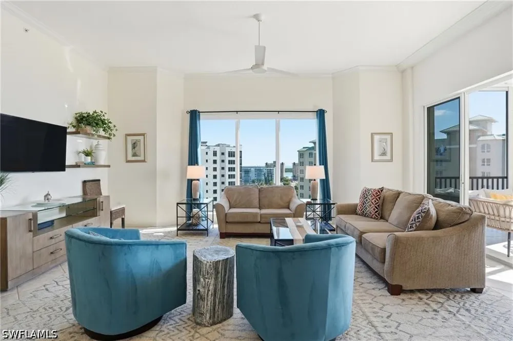 BAY BEACH LANE #3P1 Fort Myers Beach, FL 33931