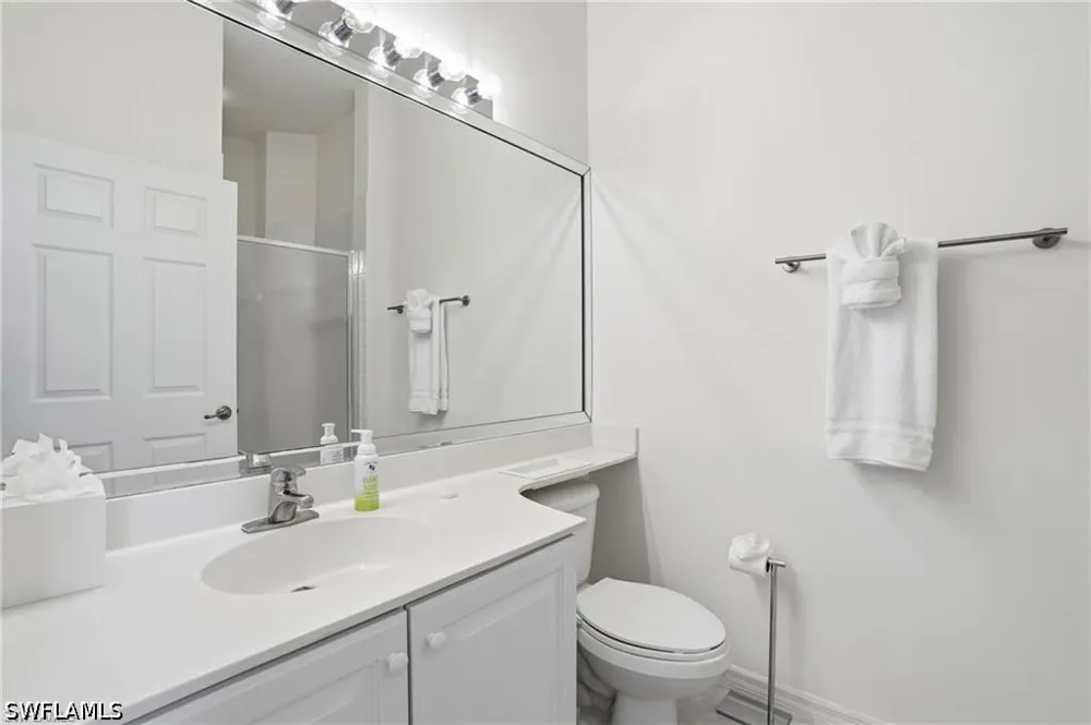 BAY BEACH LANE #3P1 Fort Myers Beach, FL 33931