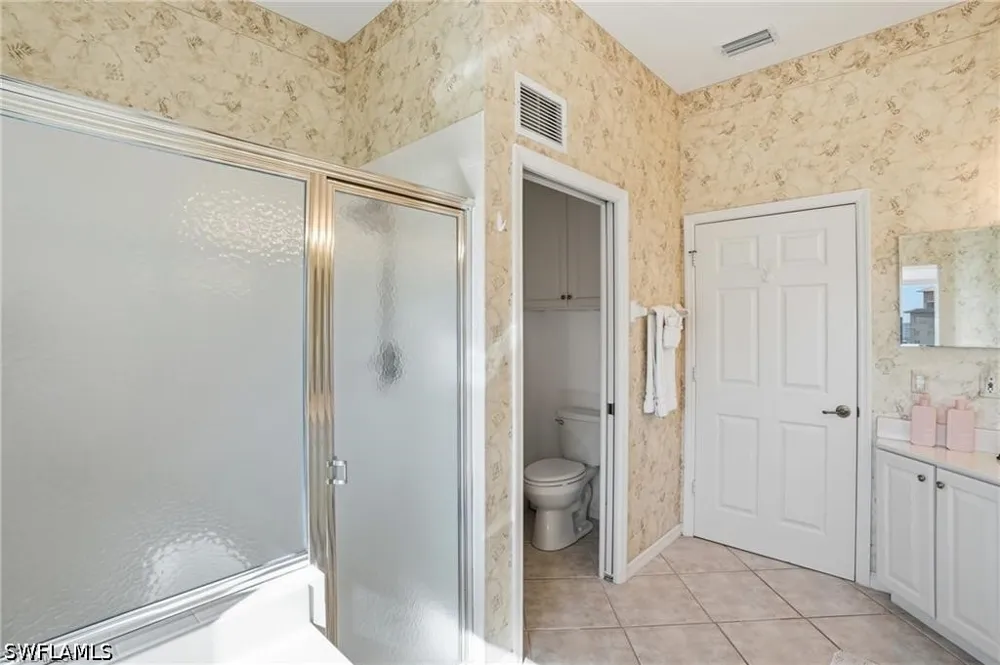 BAY BEACH LANE #3P1 Fort Myers Beach, FL 33931
