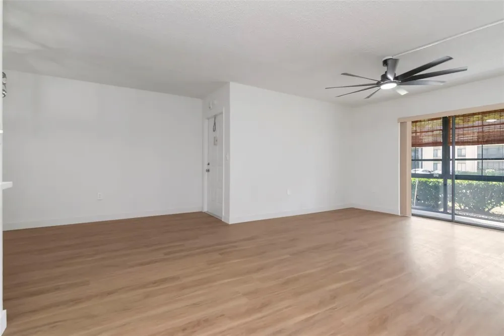3211 LAKE PINE WAY E #A1 Tarpon Springs, FL 34688