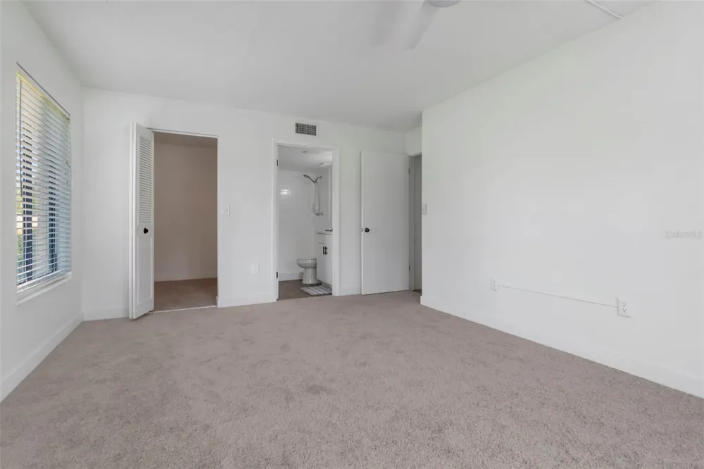 3211 LAKE PINE WAY E #A1 Tarpon Springs, FL 34688