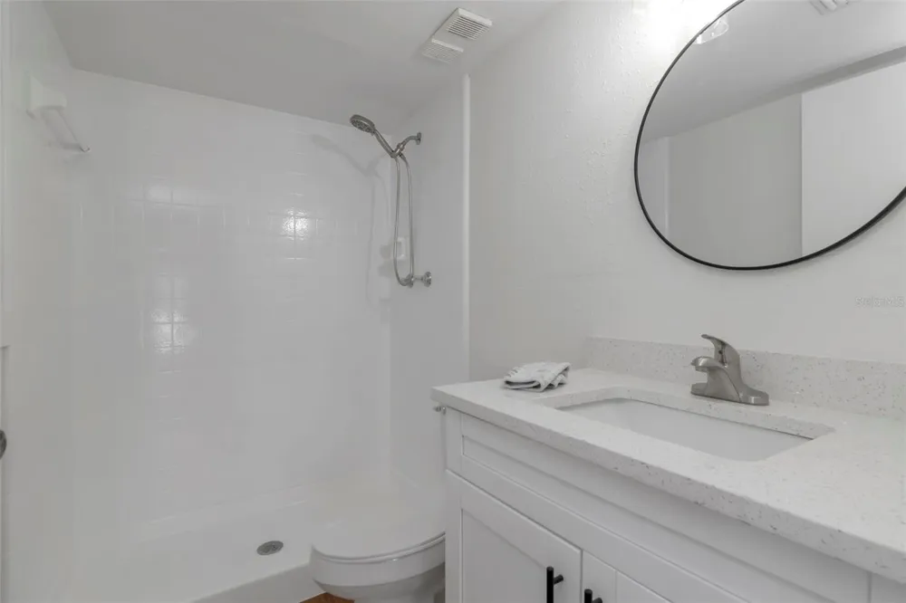 3211 LAKE PINE WAY E #A1 Tarpon Springs, FL 34688