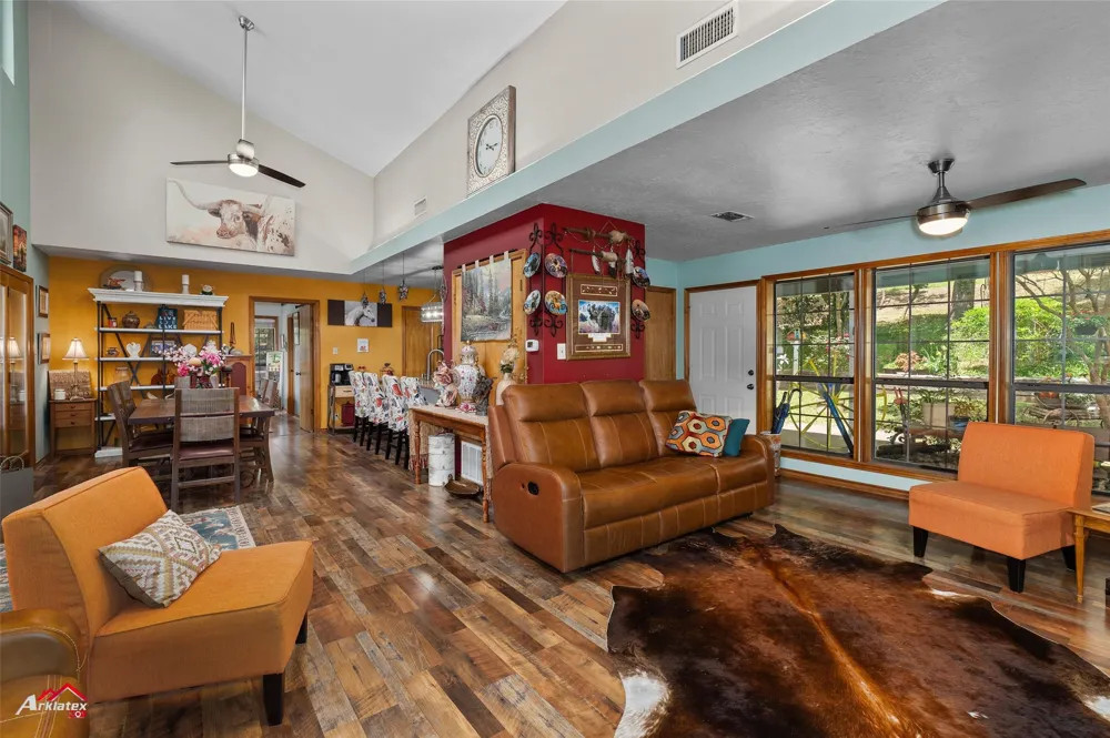 1069 County Road 1596 Avinger, TX 75630
