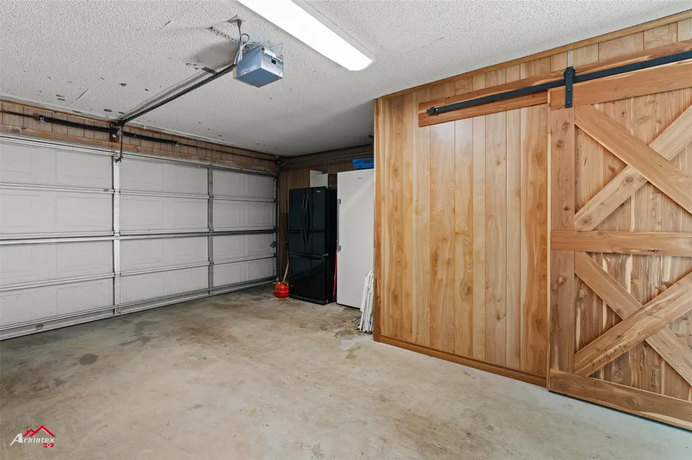 1069 County Road 1596 Avinger, TX 75630