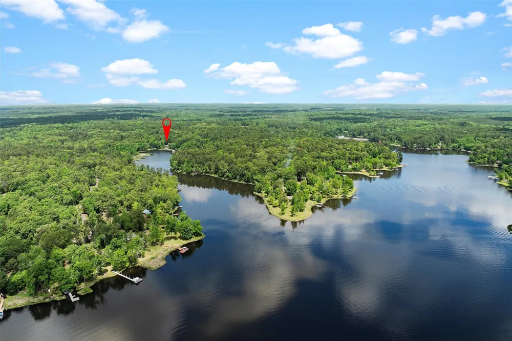 1069 County Road 1596 Avinger, TX 75630