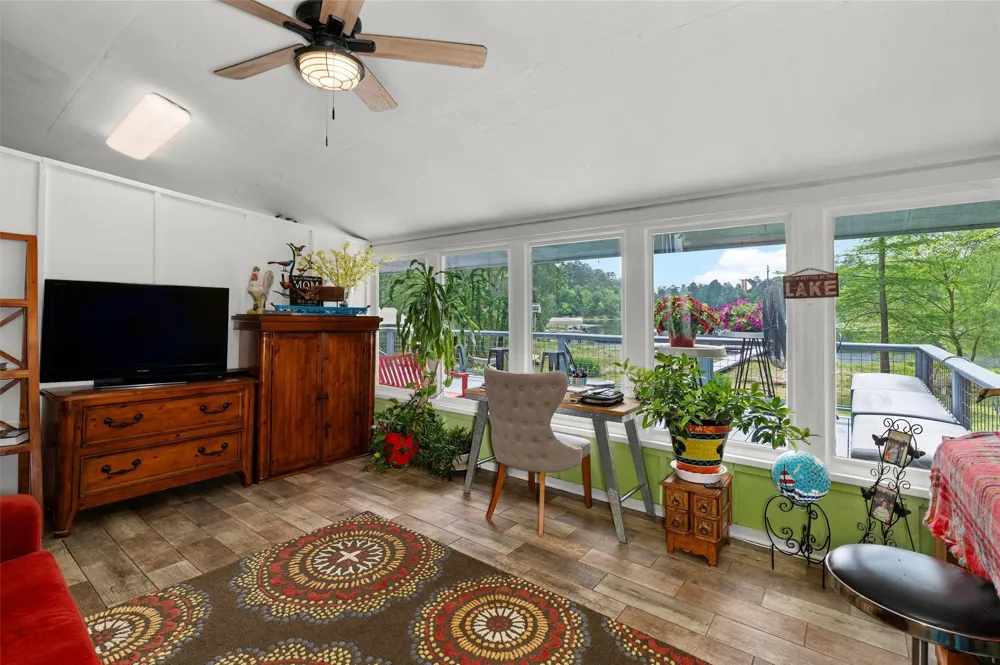 1069 County Road 1596 Avinger, TX 75630