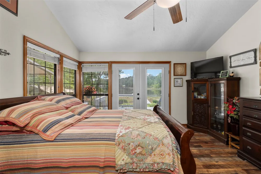 1069 County Road 1596 Avinger, TX 75630