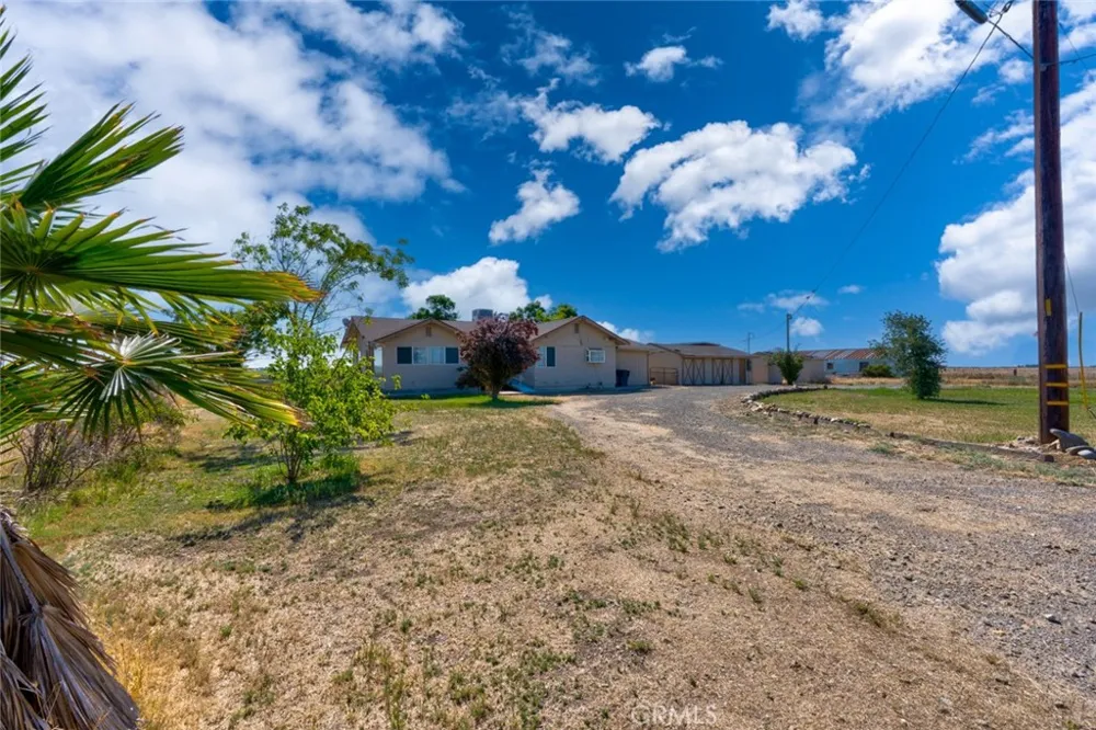 17626 Britto Road Dos Palos, CA 93620