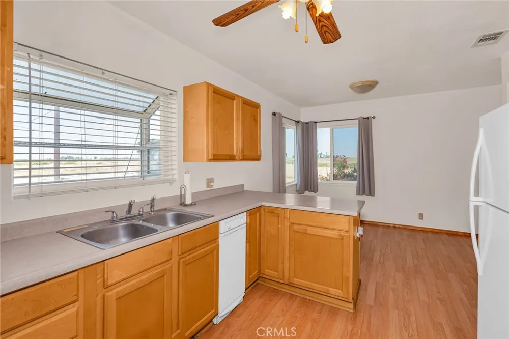 17626 Britto Road Dos Palos, CA 93620