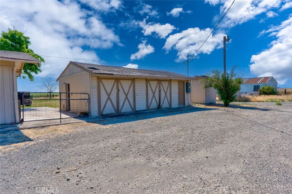 17626 Britto Road Dos Palos, CA 93620