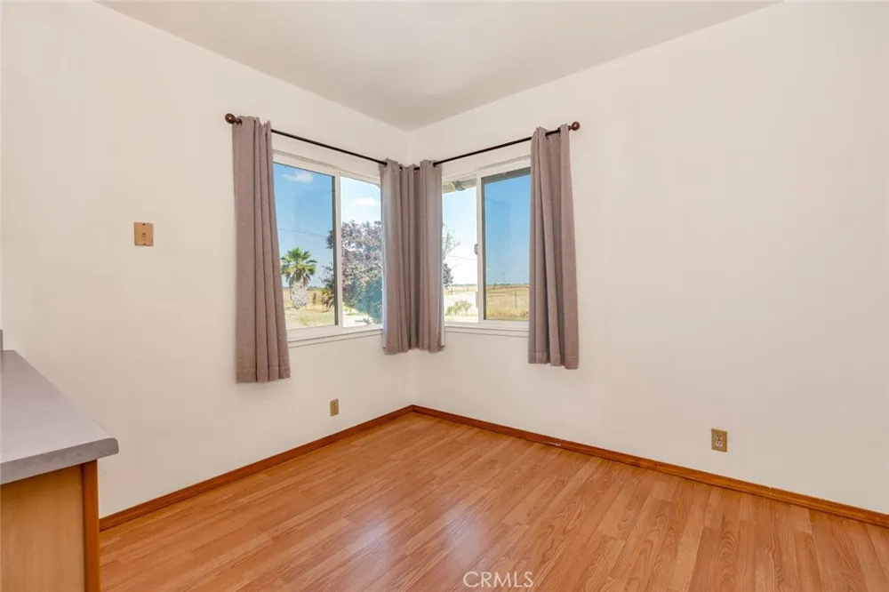 17626 Britto Road Dos Palos, CA 93620