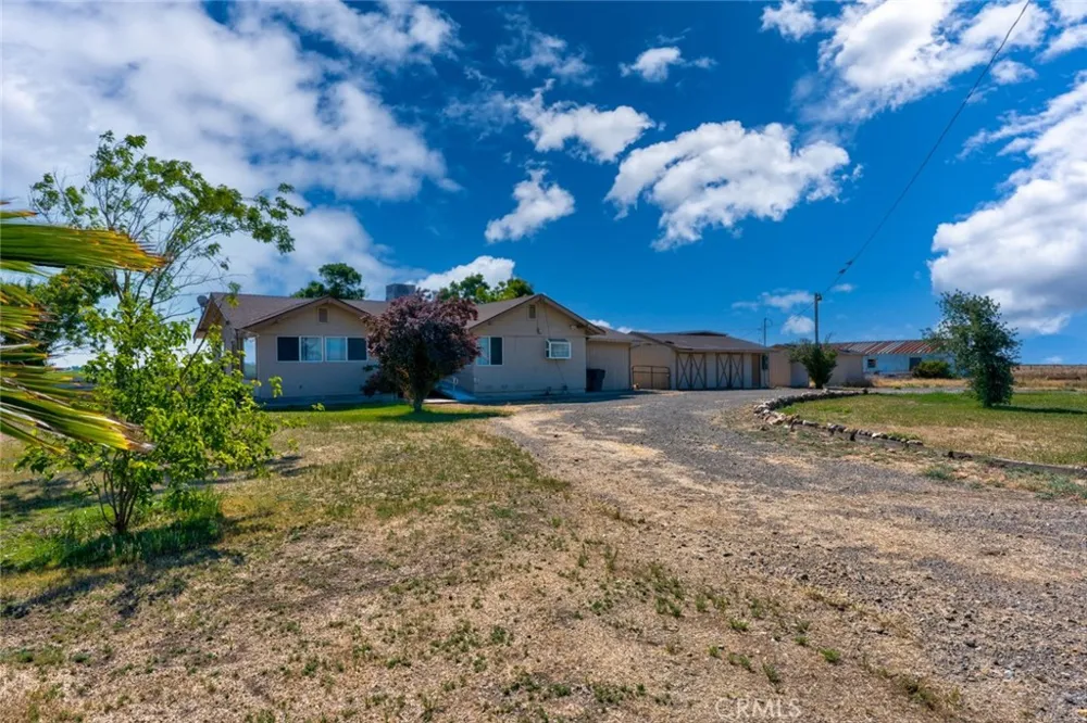 17626 Britto Road Dos Palos, CA 93620