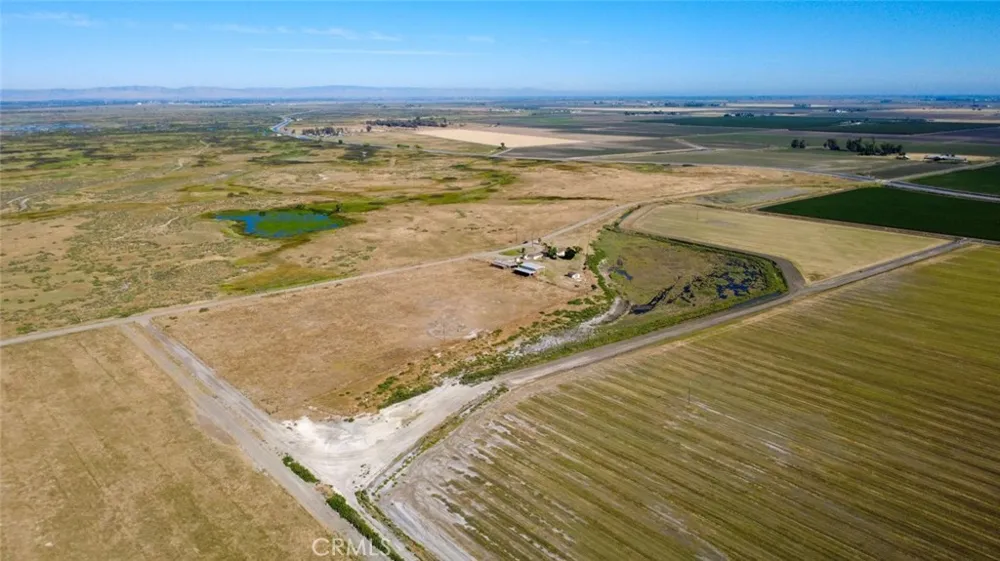 17626 Britto Road Dos Palos, CA 93620