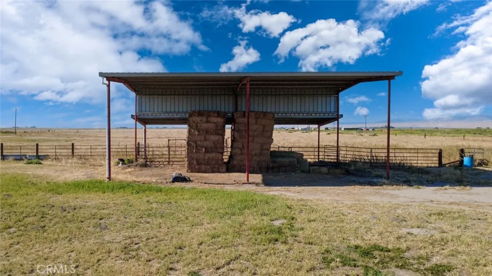 17626 Britto Road Dos Palos, CA 93620