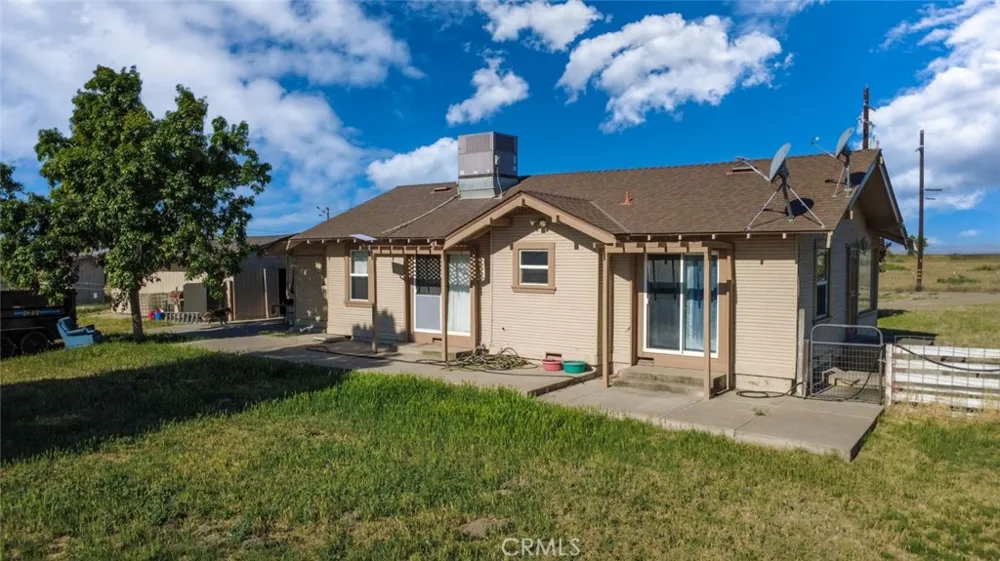 17626 Britto Road Dos Palos, CA 93620