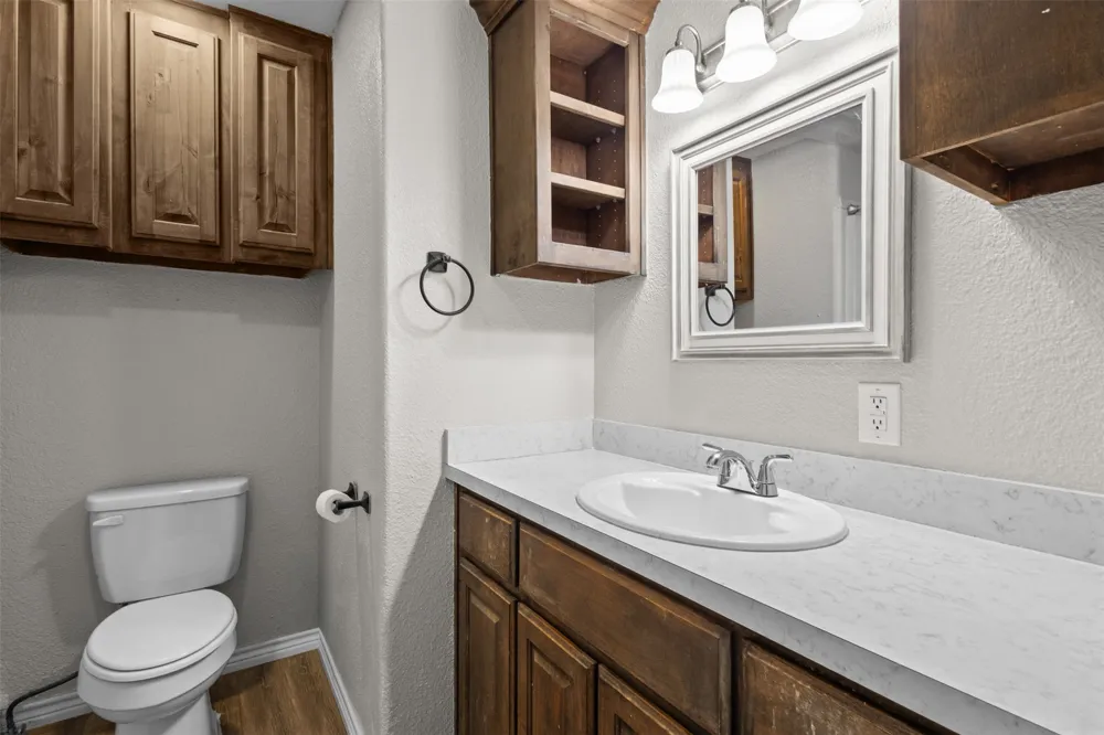 107 S Flower Lane Chico, TX 76431