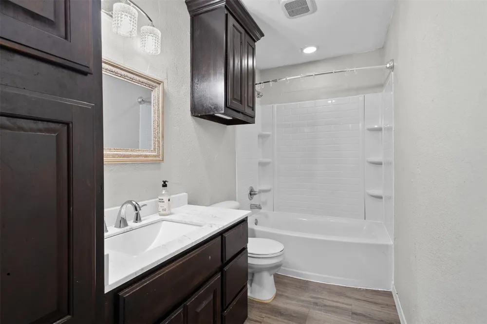 107 S Flower Lane Chico, TX 76431