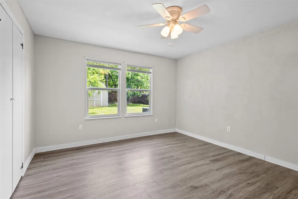 107 S Flower Lane Chico, TX 76431