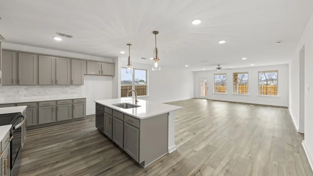 2233 Sheppards Lane Waxahachie, TX 75167