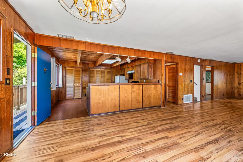 44691 Crestwood Drive Mendocino, CA 95460