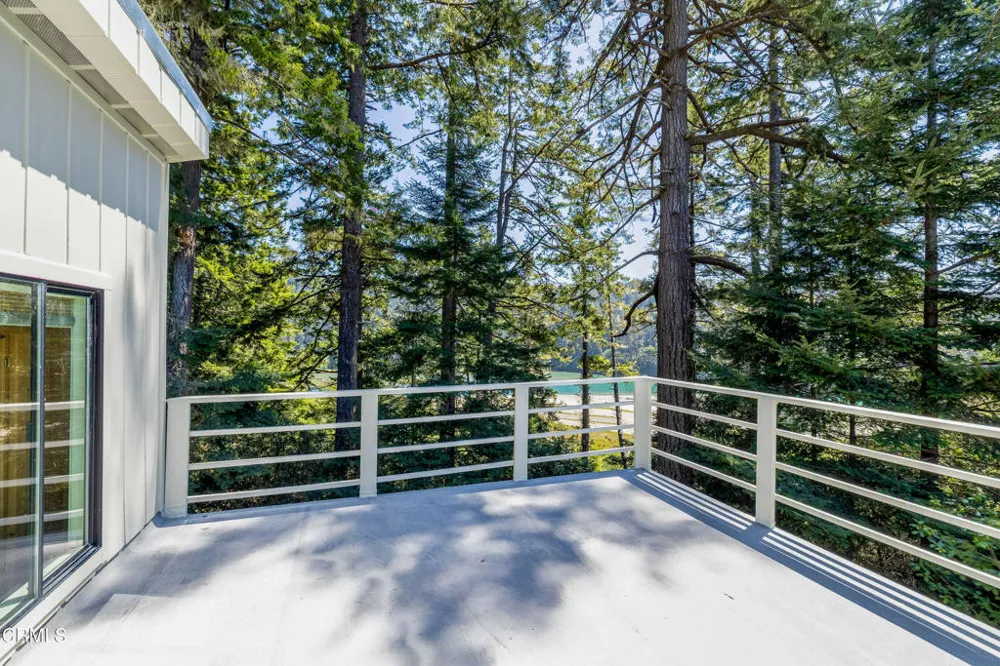 44691 Crestwood Drive Mendocino, CA 95460