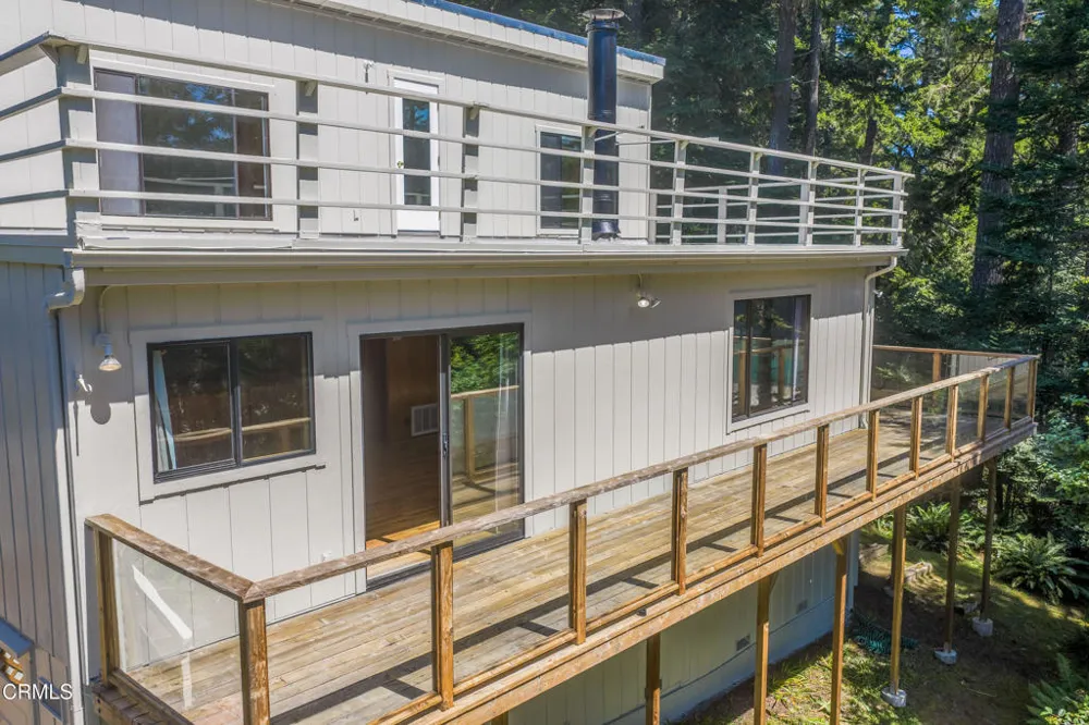 44691 Crestwood Drive Mendocino, CA 95460