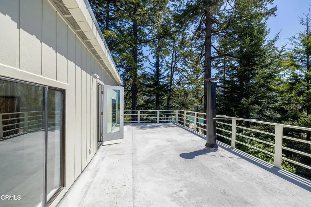 44691 Crestwood Drive Mendocino, CA 95460