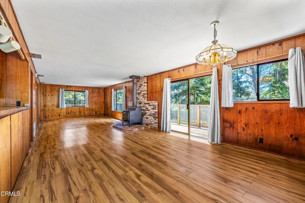 44691 Crestwood Drive Mendocino, CA 95460