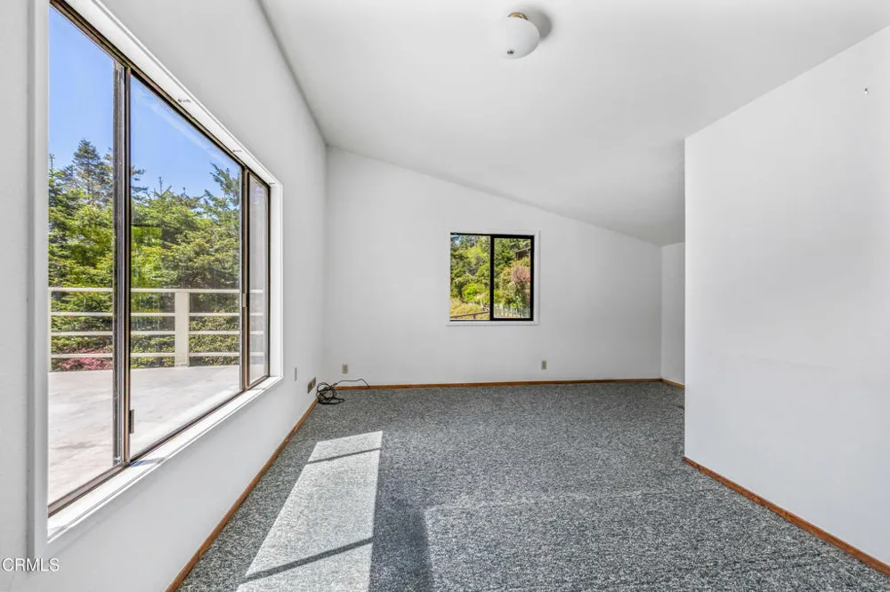 44691 Crestwood Drive Mendocino, CA 95460