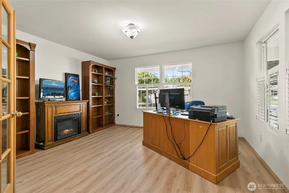 23415 SE 262nd Street Maple Valley, WA 98038