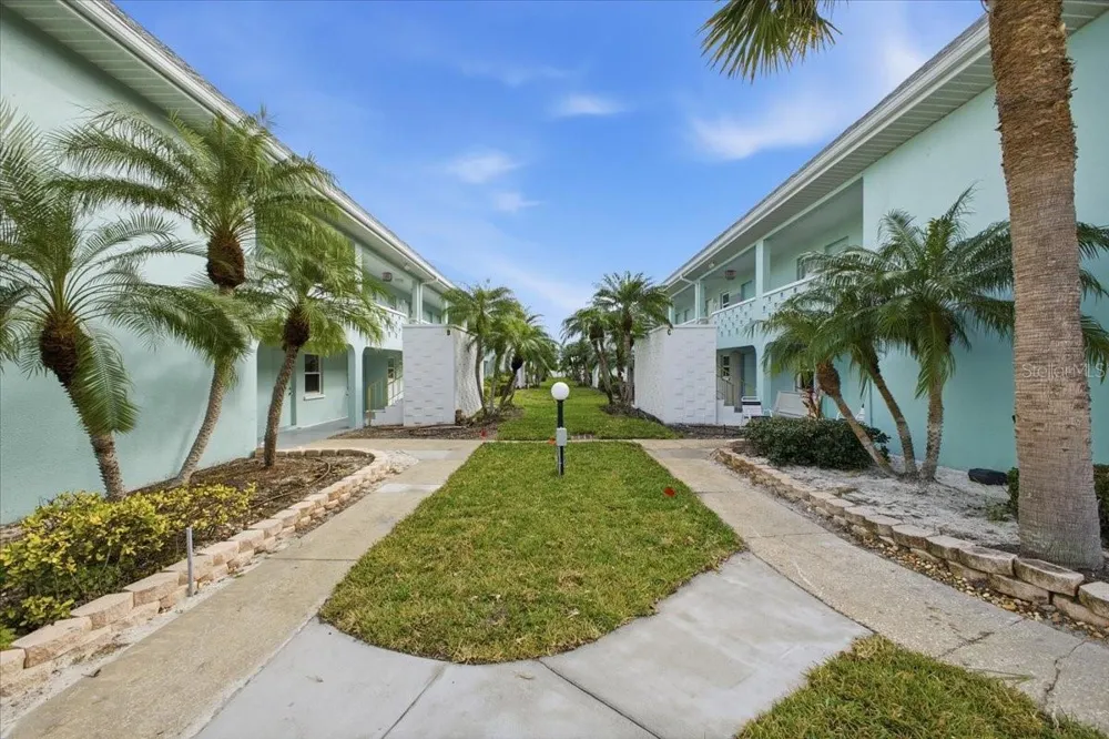 611 GULF DRIVE #C29 Bradenton Beach, FL 34217